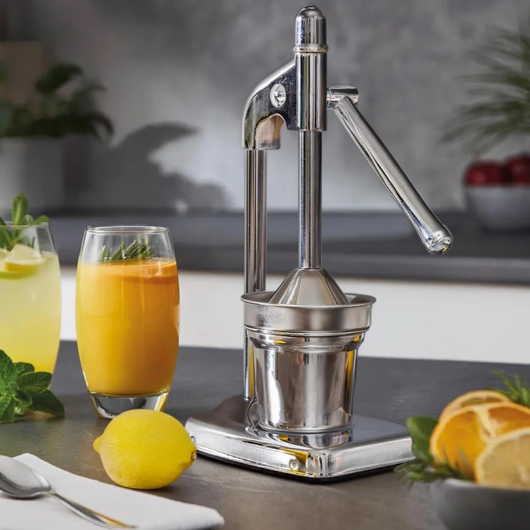 Commercial lever citrus juicer for extracting fresh juice from lemons and oranges